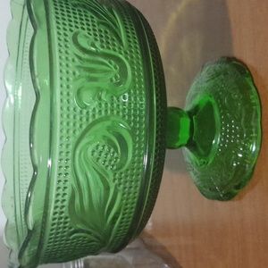 2 Green Pedastal Bowls